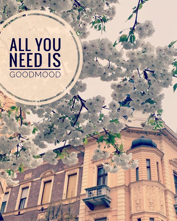 דברצן Goodmood Apartment מראה חיצוני תמונה