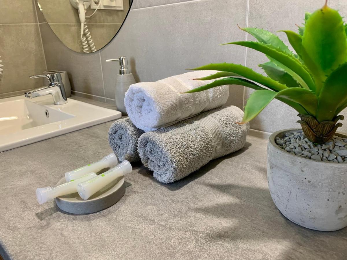 דברצן Goodmood Apartment מראה חיצוני תמונה